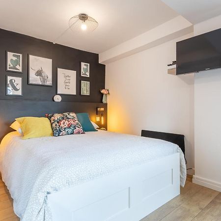 Le Grand Parilly Apartment Bron Bagian luar foto